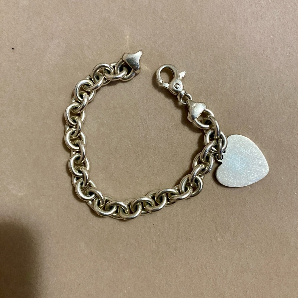 7” chain link heart bracelet